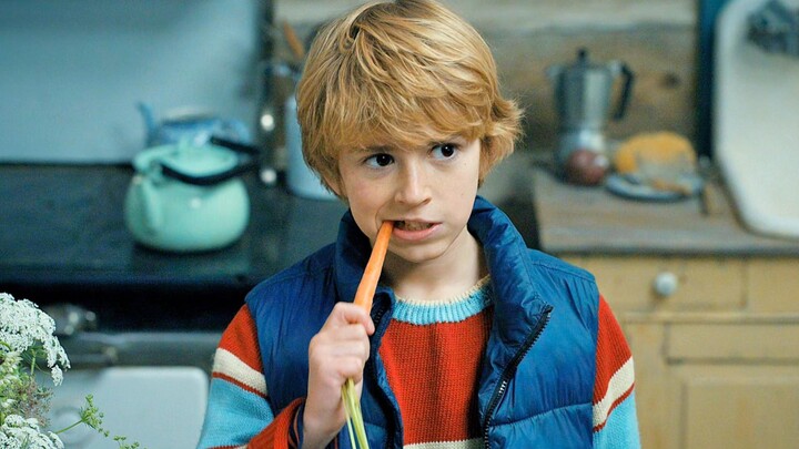 Nếu được ở bên chính mình lúc nhỏ, bạn sẽ làm gì?