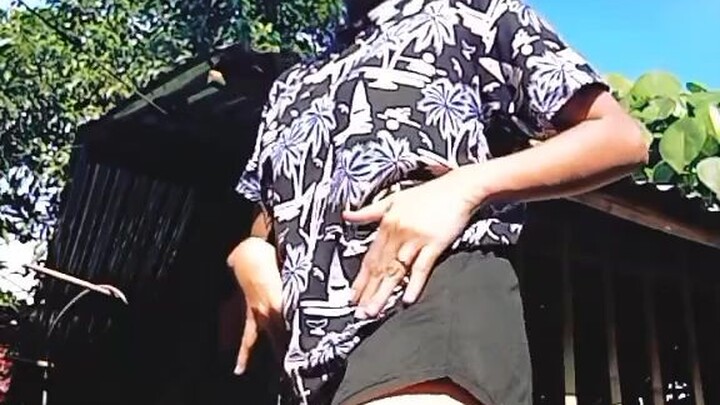 (Contains music from :6h30-Kumikat)original sound