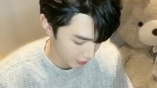 Chen Zheyuan is singing again!!! Little Star⭐️ is online. It's a fun scene. Brother Chen has worked