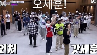 Of course, super idols will attract a lot of attention wherever they are.