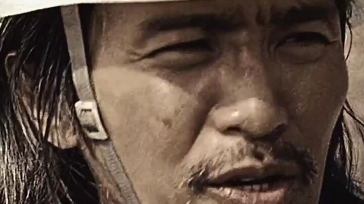 “Only after watching it again years later did I finally spot the foreshadowing in this scene!”