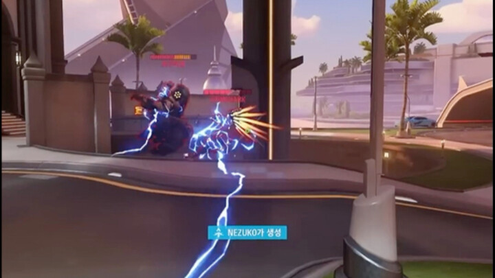 Watch out! Iron Fist’s mobility lets him attack from any angle!