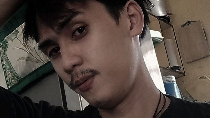 EYY