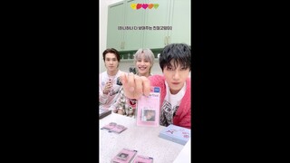 UNBOXING of WayV 威神V 'Give Me That' Album