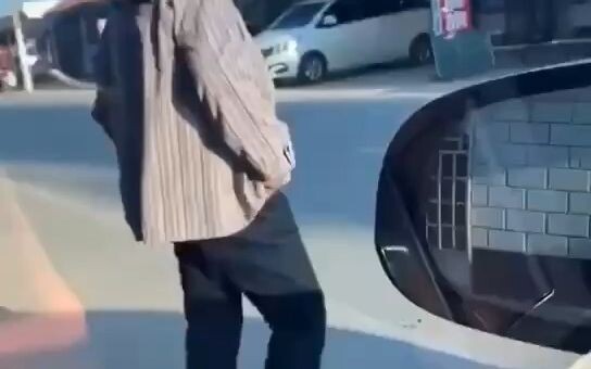 Kenapa tiba-tiba membahas harga awal?!