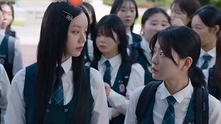 Japanese comics: Miss Zaiyi wants me to confess ~ The love battle of geniuses ~