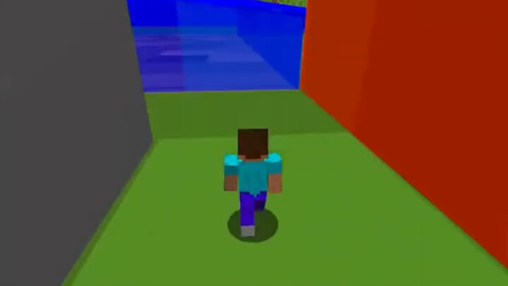 Minecraft: The shrinking me and the gap