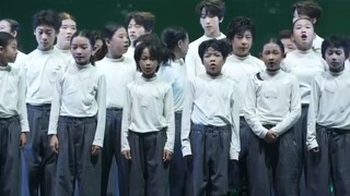 Yang Bowen!!! Video lengkap partisipasinya di Kompetisi Tari Dunia