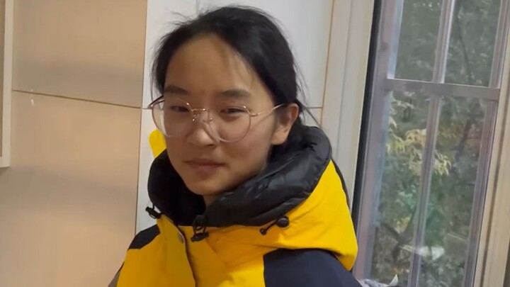 当舅舅翻出自己的同款美团校服