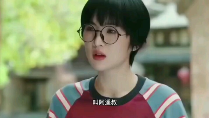 Ngakak nggak karuan, cewek ini memang aku banget!