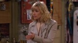 [2 Broke Girls] High energy! Sophie mistook the FBI officer for a stripper and flirted with him