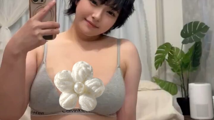 Cool, Plus-Size Cutie Does Squats | Must-Watch Bedtime Series (Real People Edition, Updated)