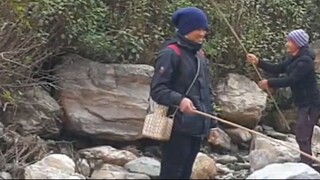 hook and rod fishing in Nepal | angling | himalayan trout fishing |
