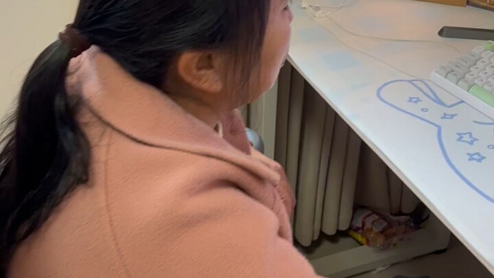 My Mom Is Seriously Good at Gacha!