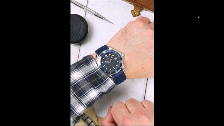 Zealande Watch Straps BLUE Rubber Watch Strap for Omega Seamaster WatchObsession