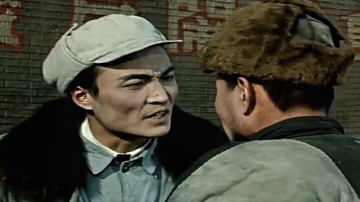 Người đàn ông tham gia cách mạng suốt nhiều năm, nào ngờ lại bị tịch thu nhà cửa chỉ vì mang thân ph