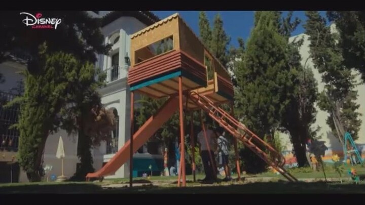 Айла и Огледалата Сезон 1 Епизод 1