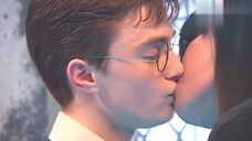 [Harry Potter Behind the Scenes] Daniel's first kiss scene was very awkward, and Rupert's kiss scene