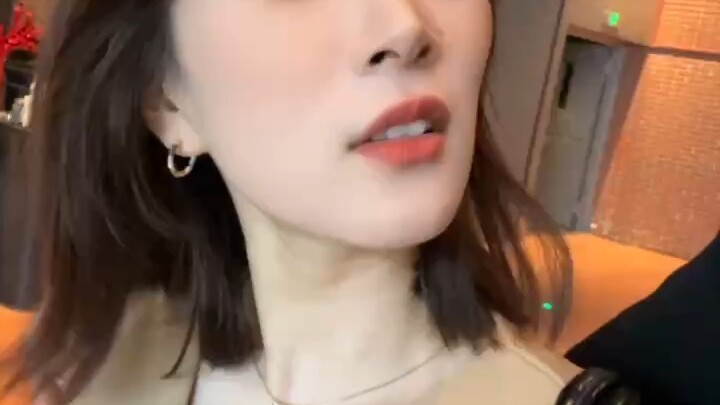 พวกคุณสองคนไปเถอะ