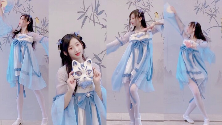 【Qing Ling】Why not turn back before it’s too late and enjoy the 💙 blossoms and moon with me, a perfe