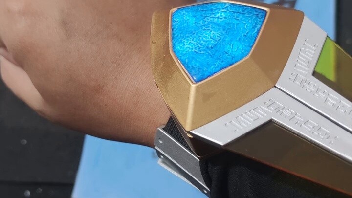 Bạn chưa hiểu được niềm vui của việc xoay tự động - Sapphire Cone