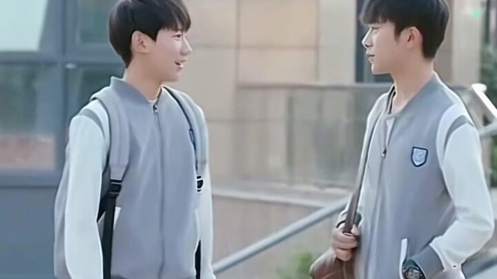 Yang utama adalah membaca lalu membalas sembarangan.