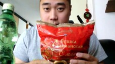 ASMR EATING SOUNDS-печенье SUSHKI CRISP BREAD RINGS AND GEORGIAN MINERAL WATER