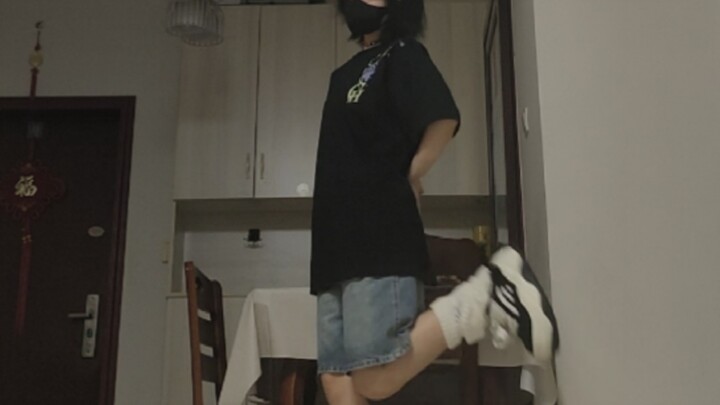 「药屋少女的呢喃op」矛盾心理||开头的脚尖点地 谁懂...