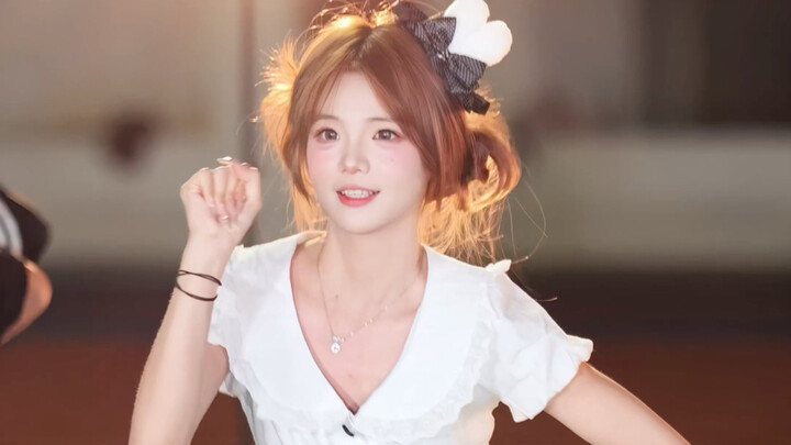 คุณแม่… ฉันสู้กับรอยยิ้มนี้ไม่ได้เลยจริงๆ! (｡ ́︿ ̀｡)