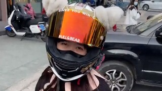 من لا يرتبك بسبب هذه الأرجل القصيرة؟