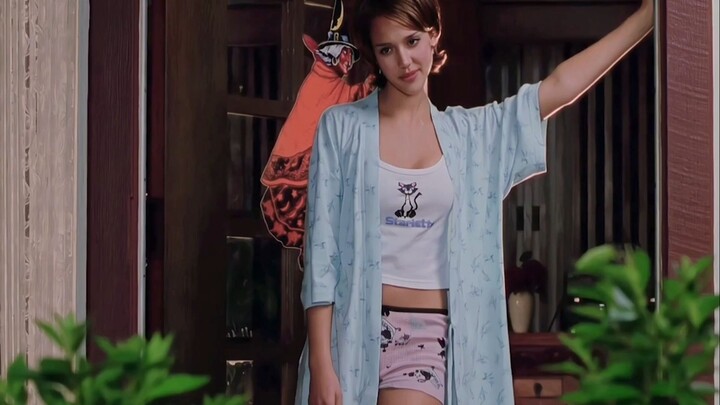 Jessica Alba, si manis Hollywood keturunan campuran