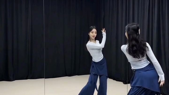 ｡◕‿◕｡