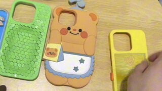 Let me show you my quirky phone case