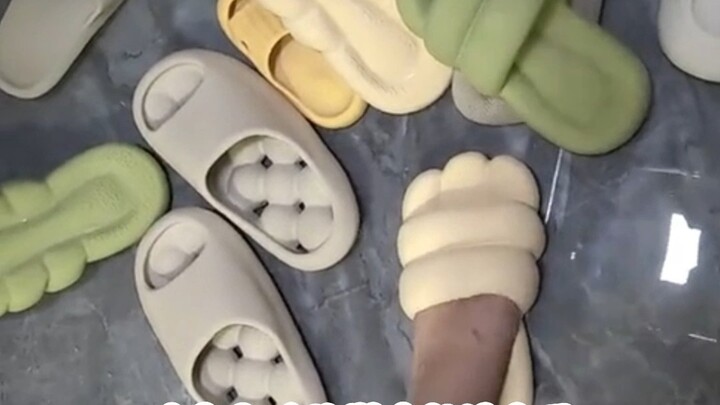 Next time you’ve got guests over: “What size do you wear? I’ll steam it up fresh for you!” #Unexpect