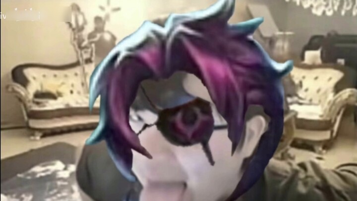 ฉันสงสัยว่าทำไมพวกเขาถึงดูคุ้นเคยนัก ในเมื่อพวกเขาก็เป็นคนรู้จักกันหมด