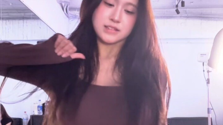 Du Yiluo Sauce || Da G Rabbit's Flash Mob Compilation