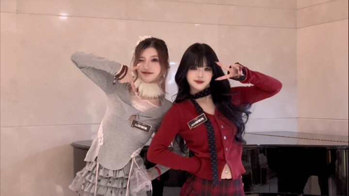 يبدو أن كل نهاية وبداية عام تُحتَكَر بأغاني الأرانب! واو واو واو، هذان الطفلان اللطيفان يتنافسان لمن