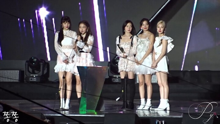 [Fancam] 191126 Red Velvet - Daesang 'Song Of The Year' @ AAA in Viet Nam