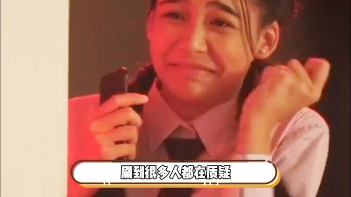 Tidak menampilkan wajah juga merupakan bentuk perlindungan bagi diri sendiri—yang kita suka kan suar