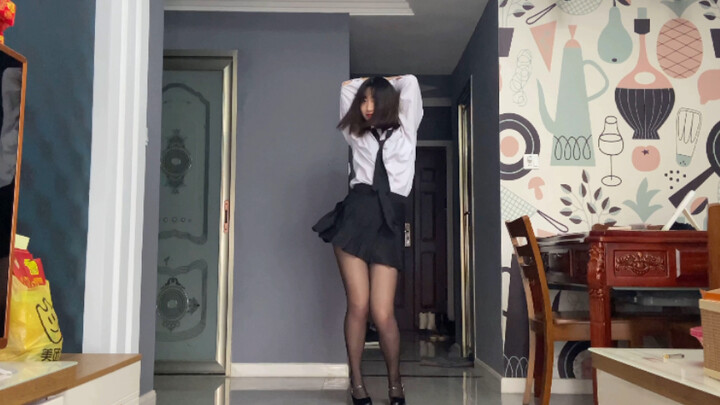 【ป่าสวมหน้ากาก】ลูกตุ้มพุด Hon