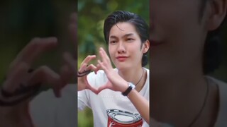 Noey flirting Thi 💘💕😘#blseries #thaibl #flirting #cute