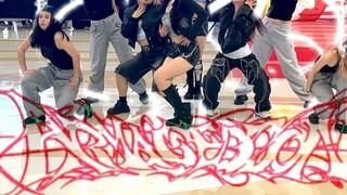 【Aespa】We're killing it all! A super-realistic road show cover of Armageddon! The world is at our fe