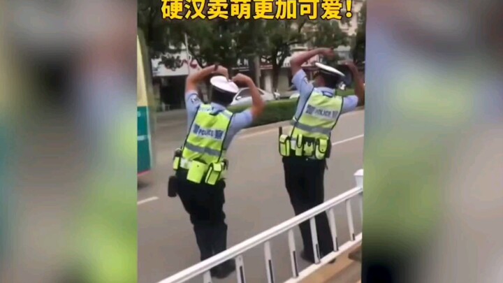 ทำงานอย่างมีความสุข ชีวิตเต็มไปด้วยความน่ารักทุกที่ทุกเวลา