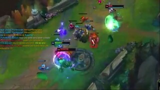 lol Khi mà sực mạnh đã đầy đủ thì 1 vs 2 là chuyện nhỏ