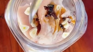Thử làm Thịt ngâm Mắm! _ Tiểu Màn Thầu