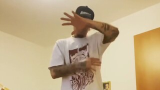 Poppin C：屏幕都给你震碎咯