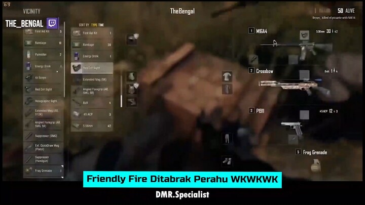 Friendly Fire Kena Tabrak Perahu wkwkwk!