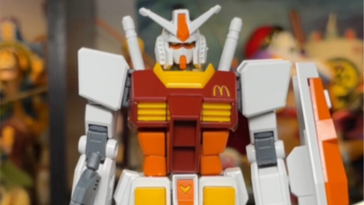 Pencetus Gundam EG co-branded McDonald's