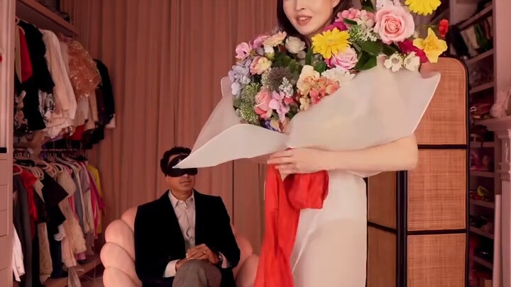 My husband’s reaction to me wearing a floral dress~