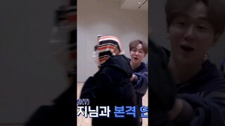 Only seungkwan being SAVAGE with youngji😎 #seventeen#BSS#hoshi#youngji#dokyeom#dk#seungkwan#fighting